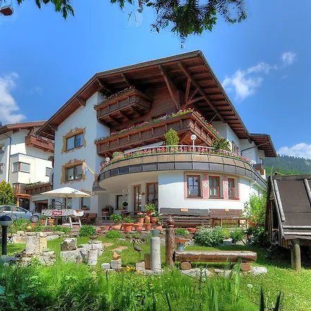 شقة Austria.4 *